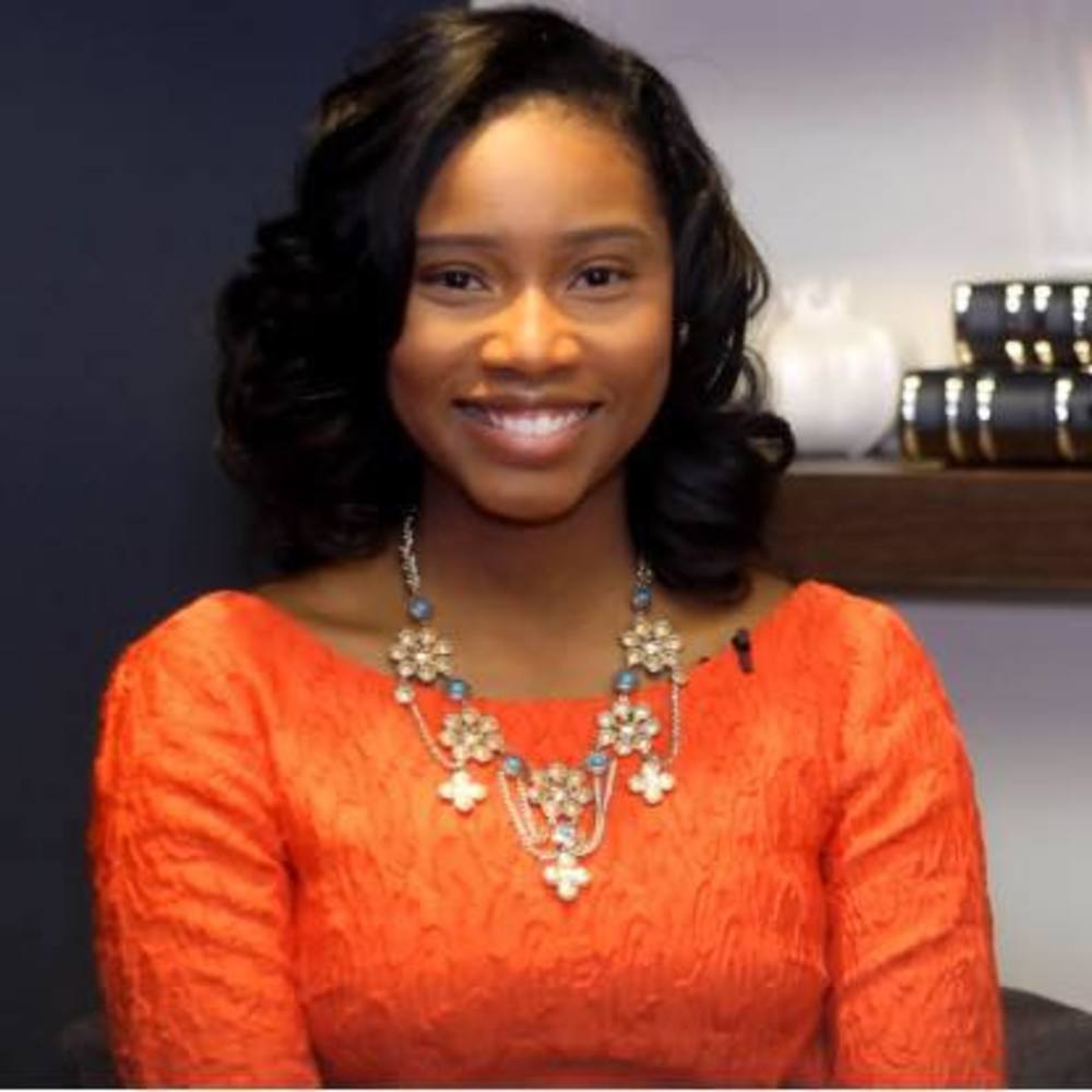 Meet your Posher, Dasia